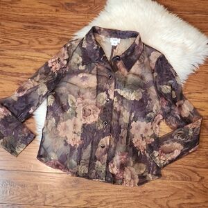 Dorby Dark Floral Lace Button Blouse